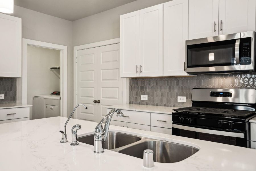 Photo is not of the actual home but is an inspirational photo of builder’s model home and may depict options, furnishings, and/or decorator features that are not included. Photo is not of the actual home but is an inspirational photo of builder’s model home and may depict options, furnishings, and/or decorator features that are not included.