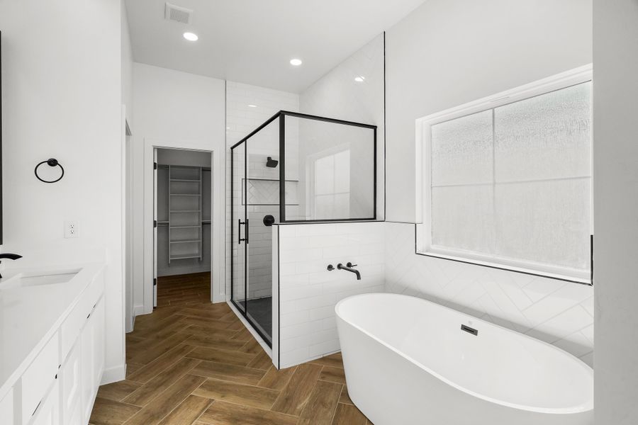 Representative furnished interior of a home built from the Torrey Pines 4BDR by LEH. Homes in Painted Sky, El Paso (Image 14). Representative furnished interior of a home built from the Torrey Pines 4BDR by LEH. Homes in Painted Sky, El Paso (Image 14).