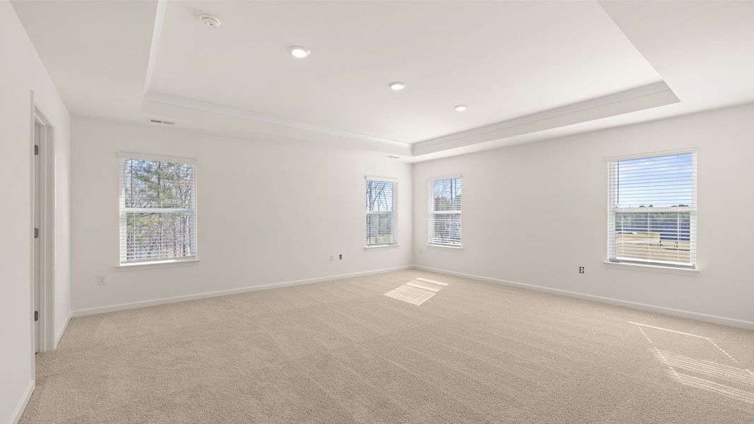 Spacious, unfurnished interior of a new home in The Abbey at Trolley Run Station, Aiken (Image 24).