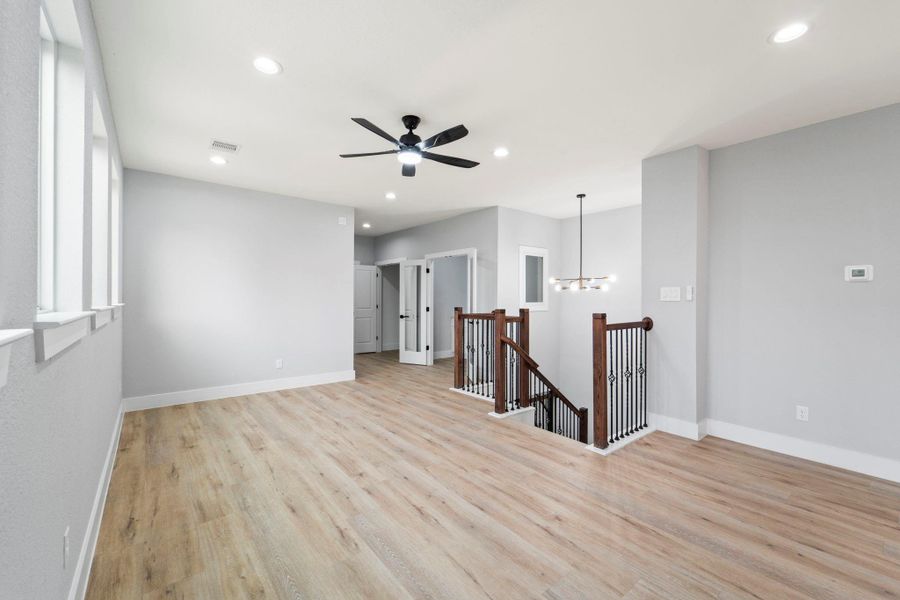 Spacious, unfurnished interior of a new home in , Houston (Image 17).