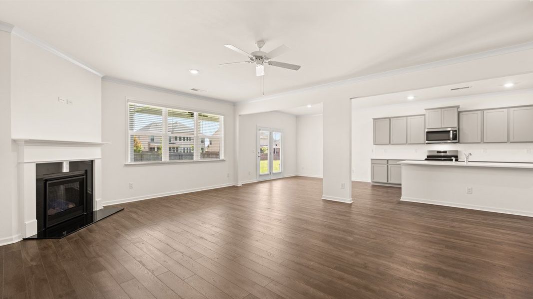 Spacious, unfurnished interior of a new home in Bridle Creek, Locust Grove (Image 22).