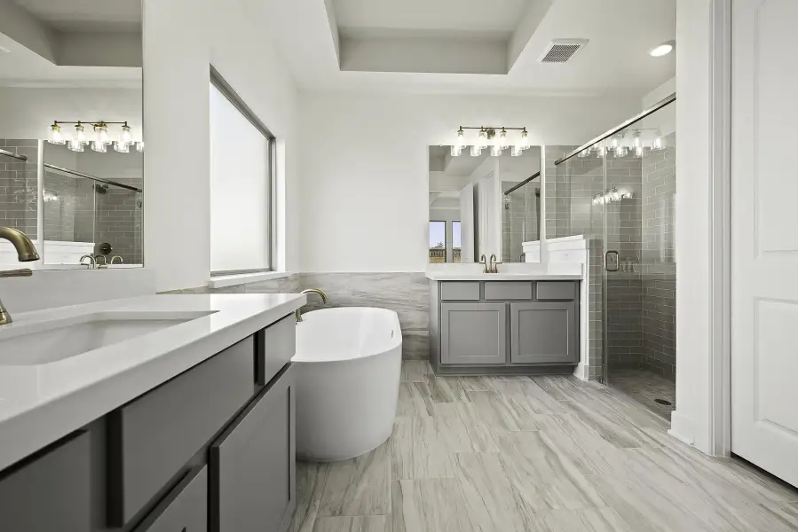 Furnished interior view inside a new home in Candela, Richmond (Image 4).