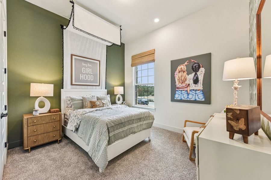 Representative furnished interior of a home built from the Sicily – 60′ Lot by Chesmar Homes in Lakes of Cane Island, Katy (Image 11).