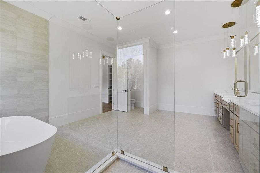 Image 60 of a home in .