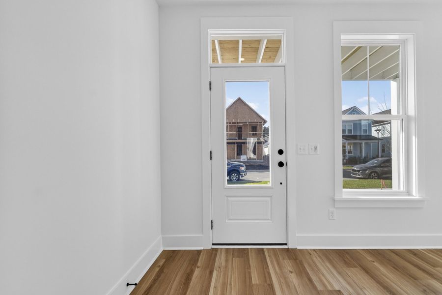 Spacious, unfurnished interior of a new home in , Summerville (Image 17).