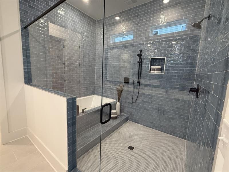 Furnished interior view inside a new home in Livingstone Park, Kennesaw (Image 12). Furnished interior view inside a new home in Livingstone Park, Kennesaw (Image 12).