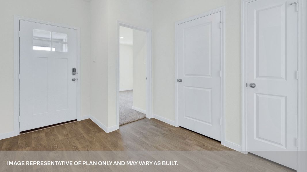 Spacious, unfurnished interior of a new home in Paramount, Kyle (Image 12).