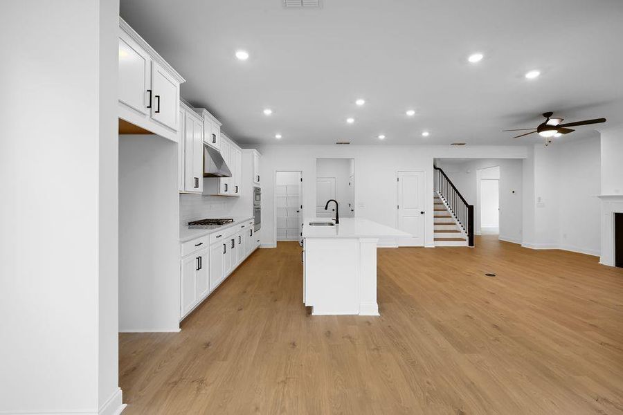 Spacious, unfurnished interior of a new home in Reserve at Hickory Walk, Kennesaw (Image 30).