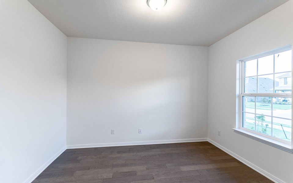 Spacious, unfurnished interior of a new home in Pebblebrook, Sherman (Image 20).