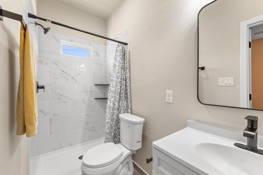 Furnished interior view inside a new home in , Beaumont (Image 7).