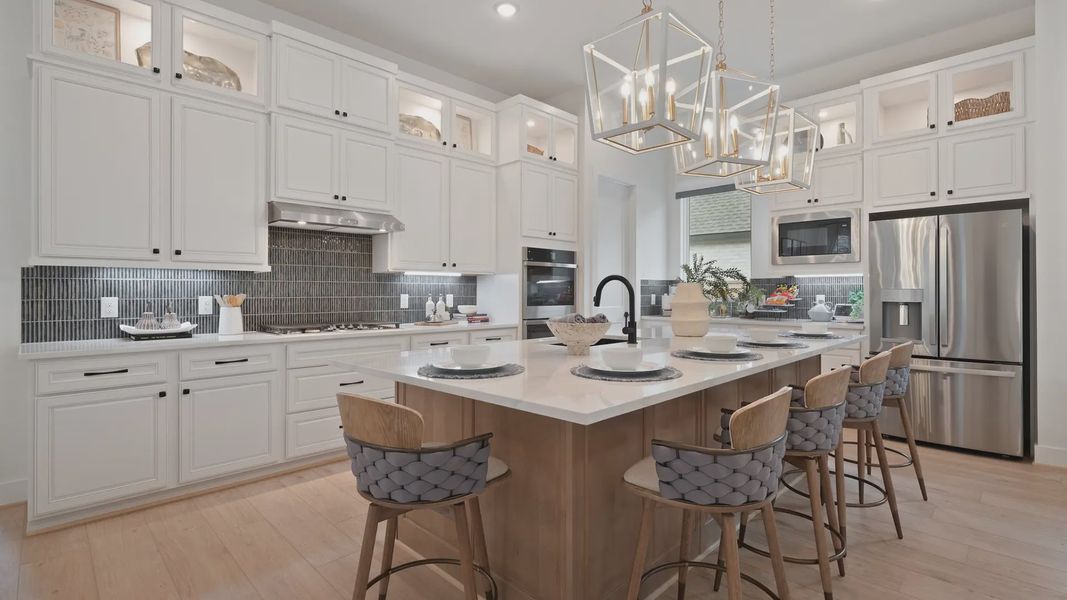 Representative furnished interior of a home built from the Hampton by Chesmar Homes in Wildrye 60', Waller (Image 18).