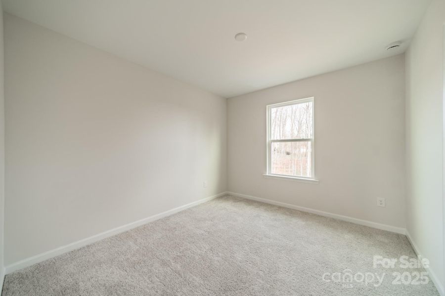 Spacious, unfurnished interior of a new home in Stewarts Landing, Charlotte (Image 34).