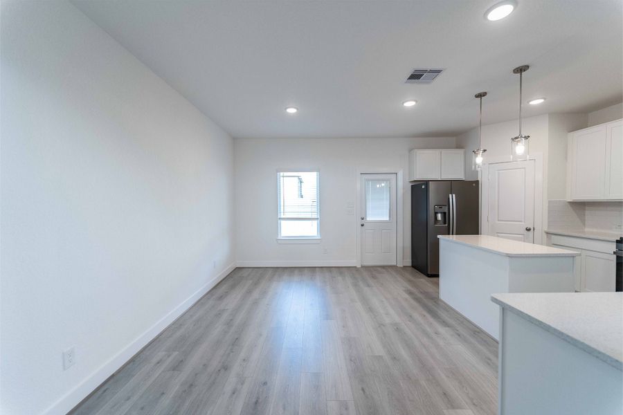 Spacious, unfurnished interior of a new home in Colony at Pinehurst, Pinehurst (Image 10).