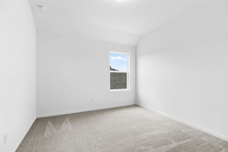 Spacious, unfurnished interior of a new home in Beamer Villas, Friendswood (Image 19).