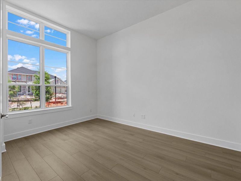 Spacious, unfurnished interior of a new home in Woodson’s Reserve, Spring (Image 16).