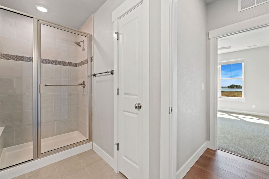 Image 12 of a home in The Lakes at Centerra. Image 12 of a home in The Lakes at Centerra.