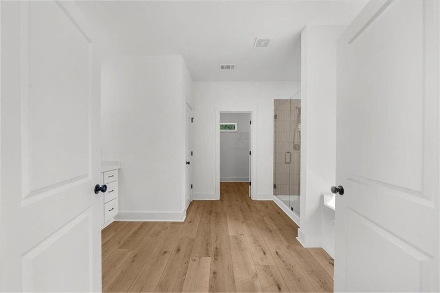 Spacious, unfurnished interior of a new home in , Sugar Hill (Image 29). Spacious, unfurnished interior of a new home in , Sugar Hill (Image 29).