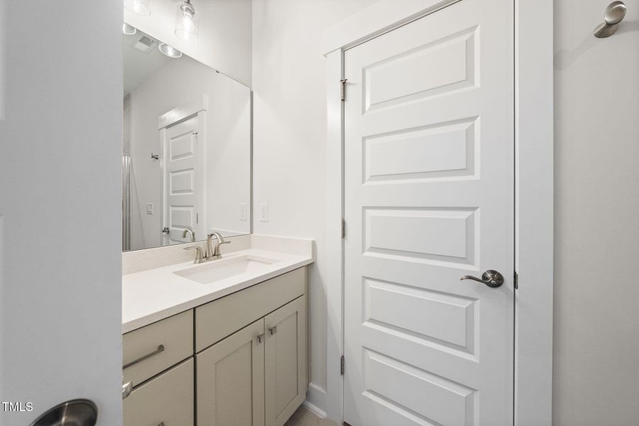 40-web-or-mls-225 Holding Dairy-312