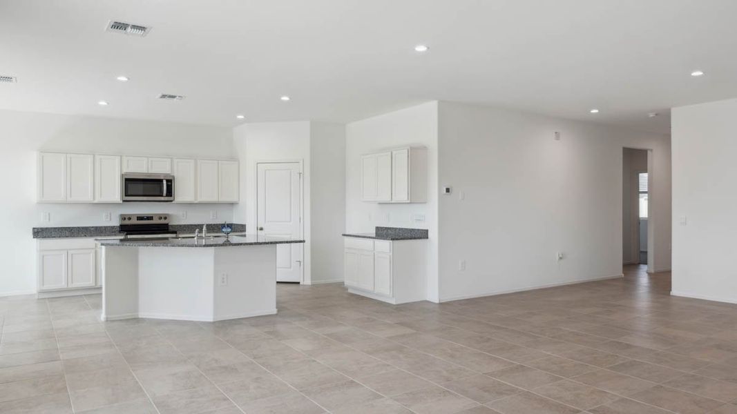 Furnished interior view inside a new home in Carlton Commons, Casa Grande (Image 6).