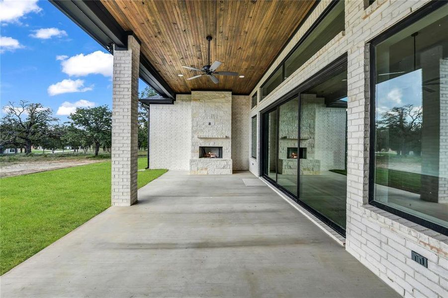 Exterior details and patio area of a home in , Weatherford (Image 4). Exterior details and patio area of a home in , Weatherford (Image 4).