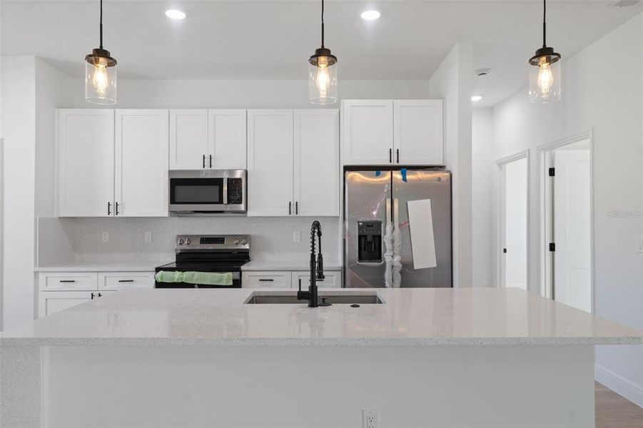 Furnished interior view inside a new home in , Ocala (Image 7).