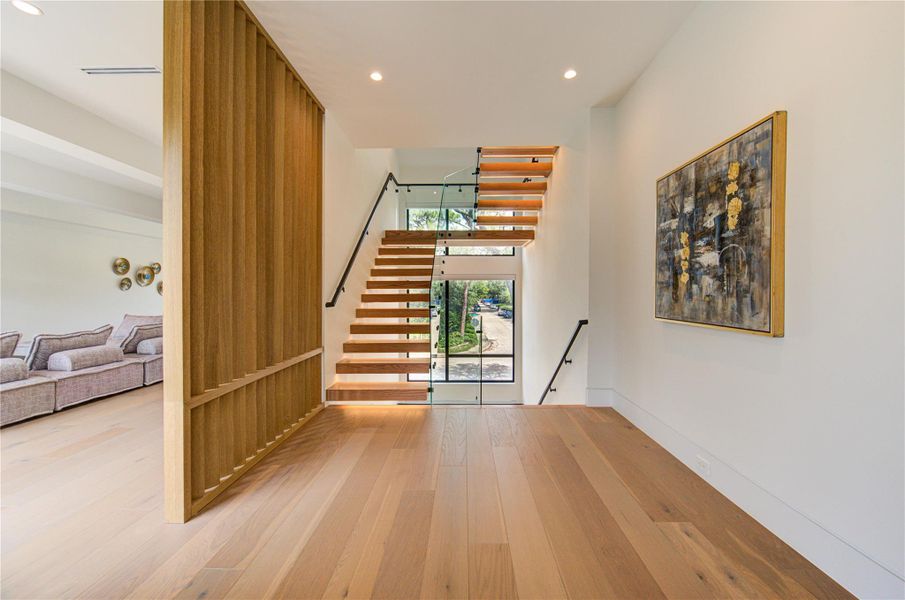 Spacious, unfurnished interior of a new home in , Houston (Image 19).