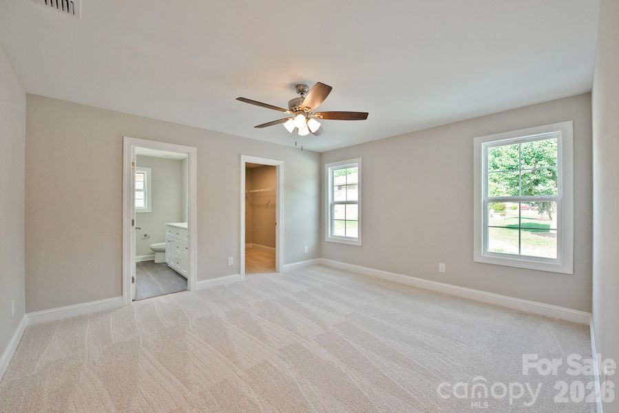 Spacious, unfurnished interior of a new home in , Landis (Image 21).