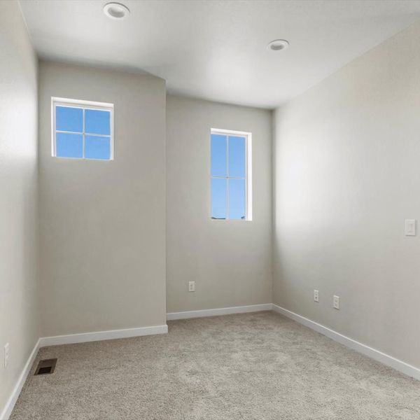 Spacious, unfurnished interior of a new home in Arras Park, Thornton (Image 16).