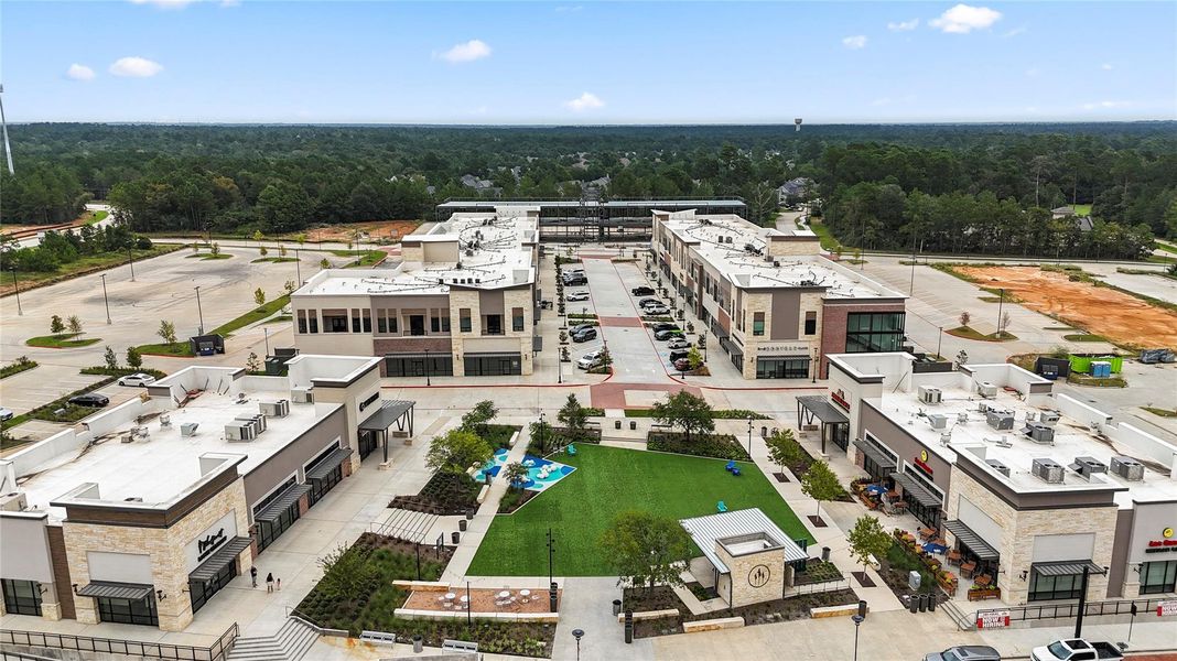 Welcome to Pine Market! Only a golf cart away from premium grocery, shopping, dining, recreation and more! Welcome to Pine Market! Only a golf cart away from premium grocery, shopping, dining, recreation and more!