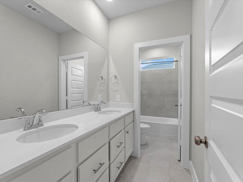 Furnished interior view inside a new home in Garden Glen at Clopton Farms, Montgomery (Image 5).