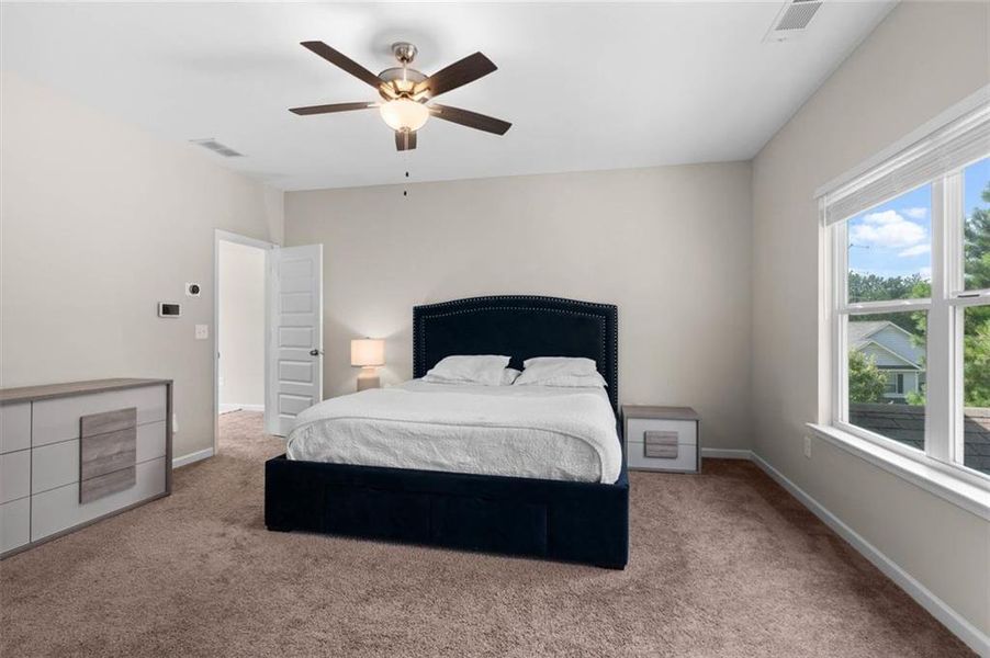 Furnished interior view inside a new home in , Dallas (Image 17). Furnished interior view inside a new home in , Dallas (Image 17).