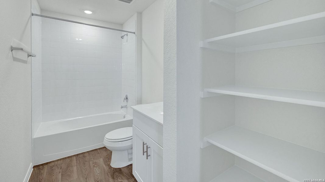 Furnished interior view inside a new home in Paramount, Kyle (Image 11).