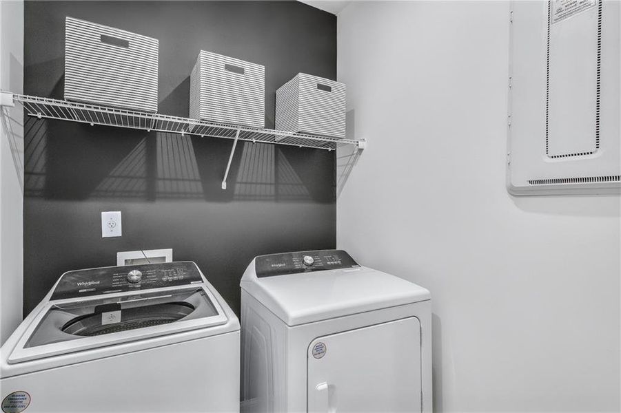 Close-up of interior finishes inside a home in Sun City Peachtree, Griffin (Image 16).