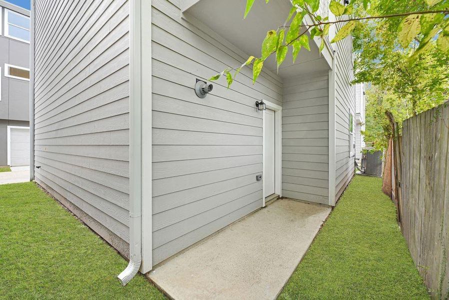 Exterior details and patio area of a home in , Houston (Image 20). Exterior details and patio area of a home in , Houston (Image 20).