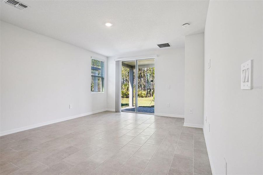 Spacious, unfurnished interior of a new home in Ridgehaven - Villas, Ormond Beach (Image 16).