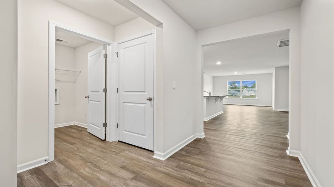 Spacious, unfurnished interior of a new home in Lakestone, Woodruff (Image 21).