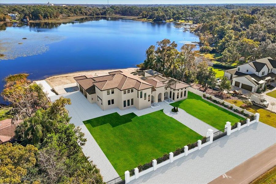 Image 4 of a home in .