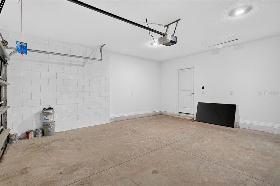 Spacious, unfurnished interior of a new home in Riverfront, Edgewater (Image 49). Spacious, unfurnished interior of a new home in Riverfront, Edgewater (Image 49).