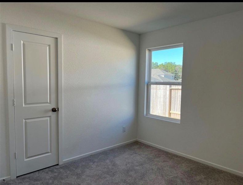 Spacious, unfurnished interior of a new home in Meadow Park, Conroe (Image 17). Spacious, unfurnished interior of a new home in Meadow Park, Conroe (Image 17).