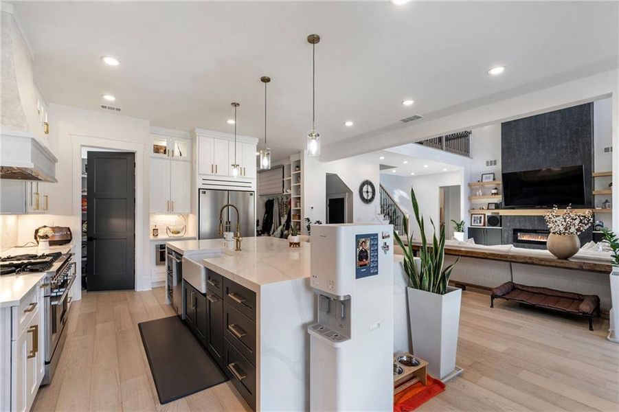 Furnished interior view inside a new home in , Lawrenceville (Image 23).