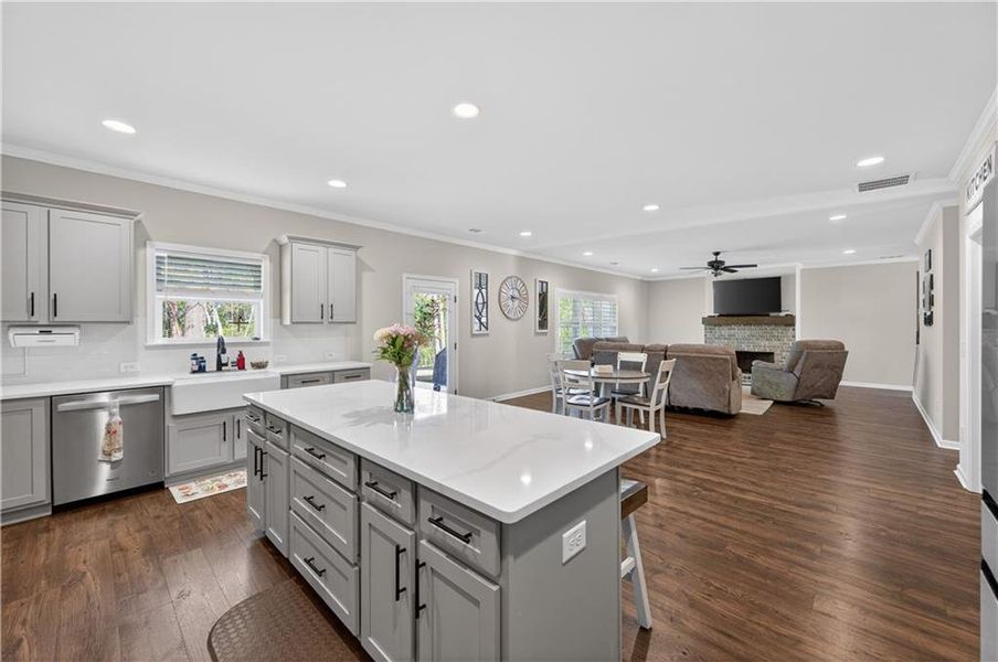 Furnished interior view inside a new home in , Dahlonega (Image 34).