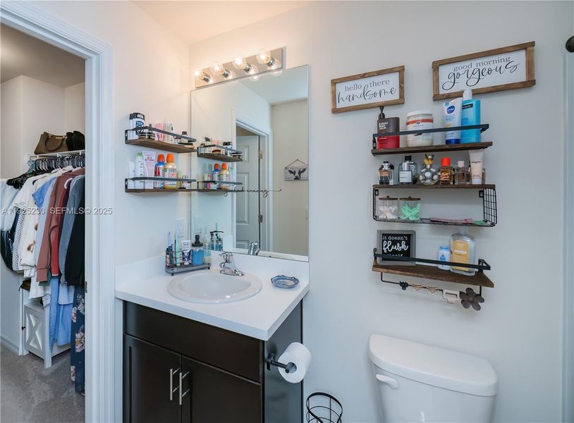 Furnished interior view inside a new home in , Labelle (Image 39).