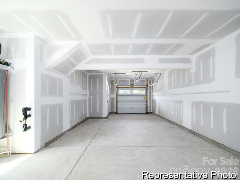 Oversized Tandem Garage