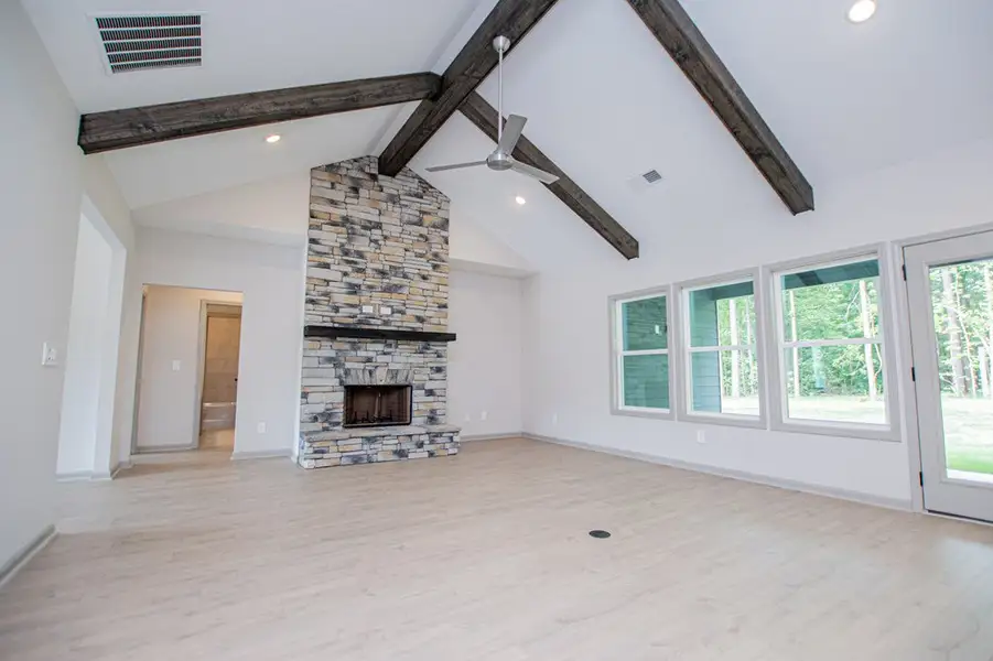 Spacious, unfurnished interior of a new home in WOODMONT RESERVE, Roopville (Image 55).