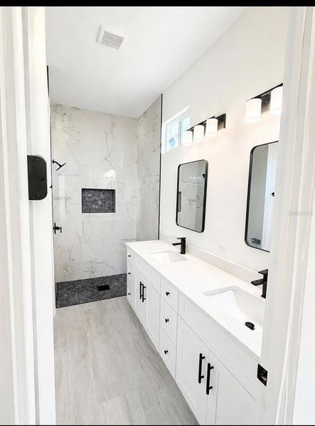 Furnished interior view inside a new home in , Palm Bay (Image 9).