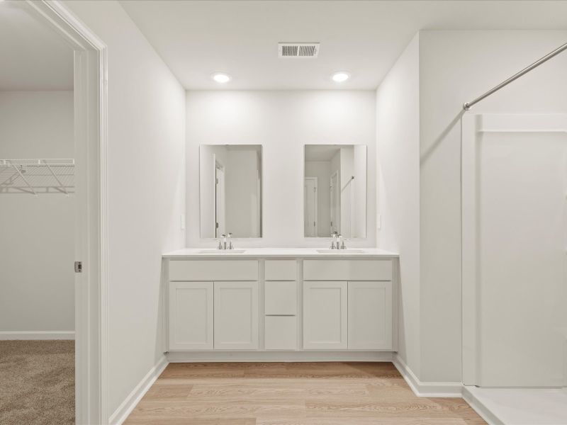 Welcome to the Roswell floorplan at Pleasant Brook.