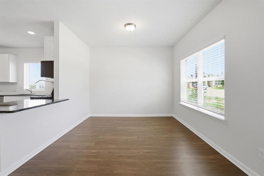 Spacious, unfurnished interior of a new home in La Terra, Celina (Image 16).