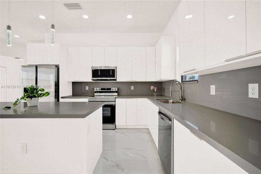Furnished interior view inside a new home in , Lehigh Acres (Image 6).