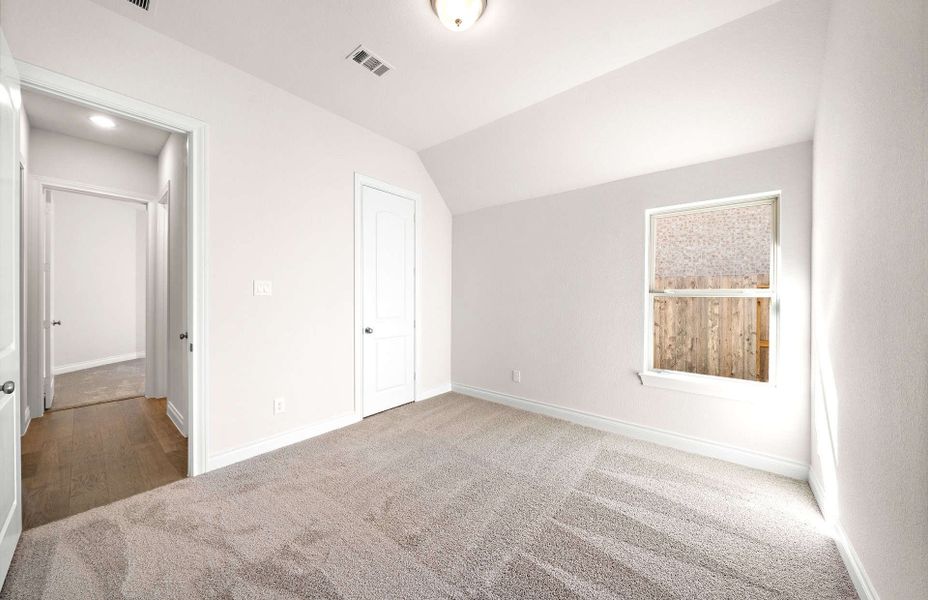 Representative unfurnished interior of a home built from the 2464 by Ravenna Homes in The Highlands 55′, Porter (Image 37). Representative unfurnished interior of a home built from the 2464 by Ravenna Homes in The Highlands 55′, Porter (Image 37).