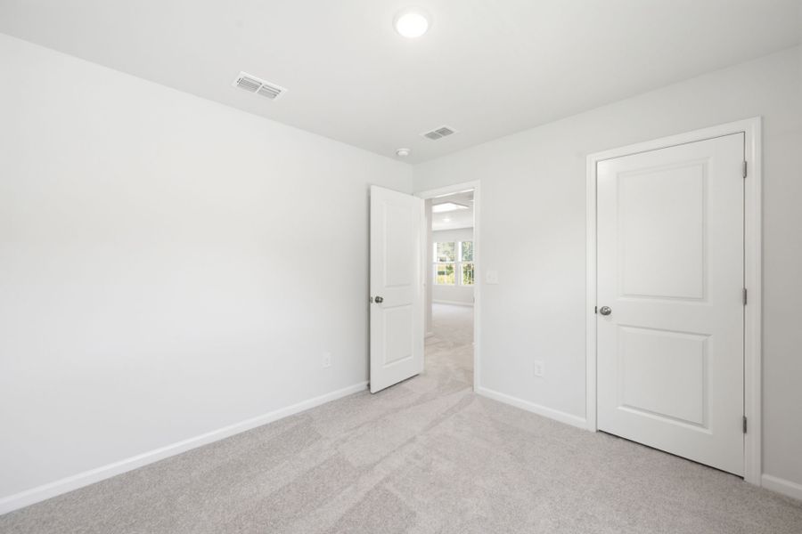 Spacious, unfurnished interior of a new home in Grand Arbor, Blythewood (Image 26).